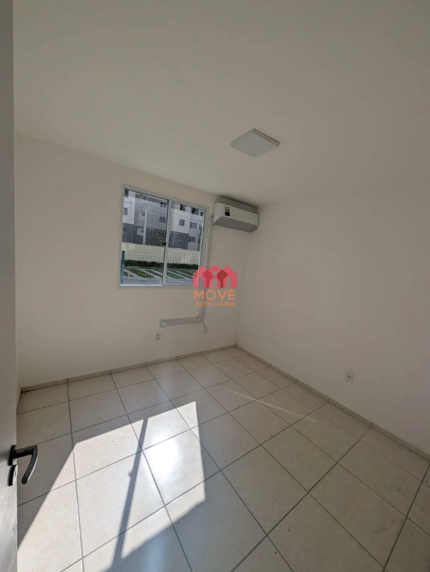 Garden apartment with 2 bedrooms and 2 bathrooms — photo 11