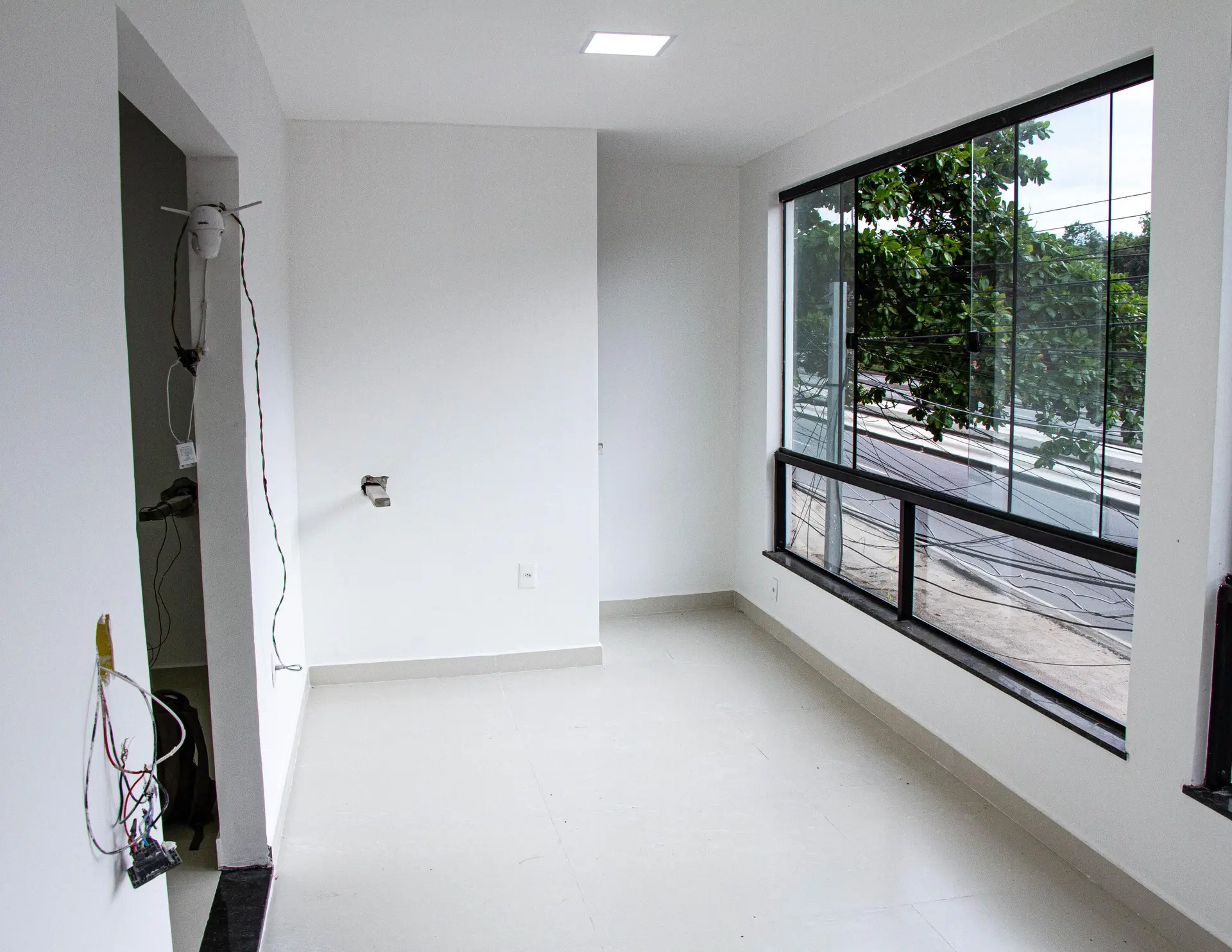House with 2 bedrooms and a balcony — photo 6