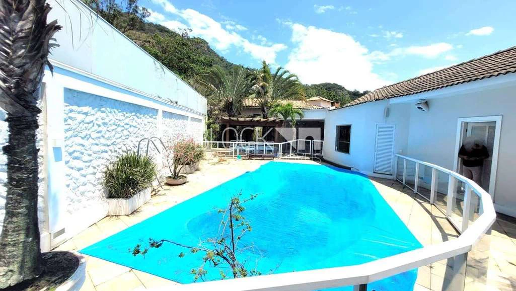600 m² house with 4 bedrooms and 3 en-suite bathrooms — photo 20