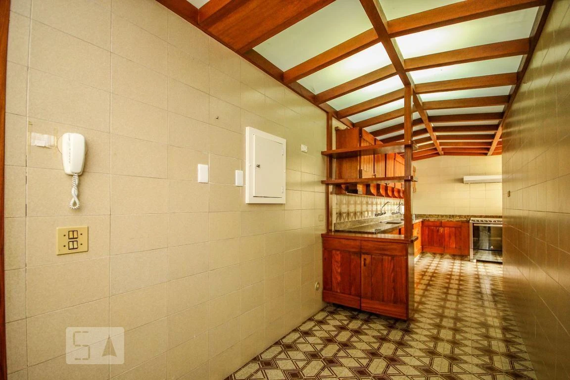 Apartment with 4 bedrooms, 4 baths and 300 m² — photo 35