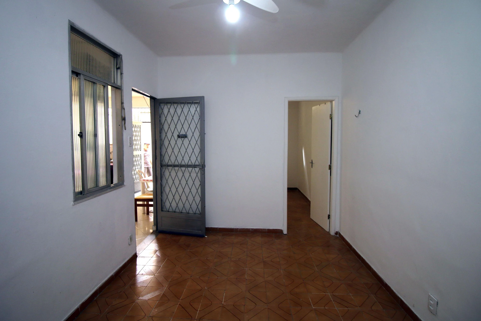 Casa sem mobília com 1 quarto e 1 banheiro — photo 3