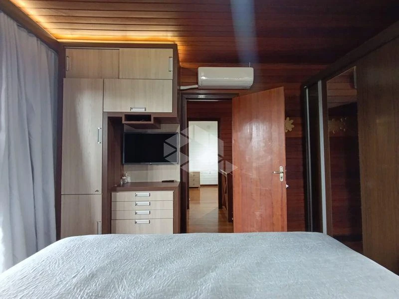Casa de 3 dormitorios con balcón gourmet en Florianópolis — photo 38