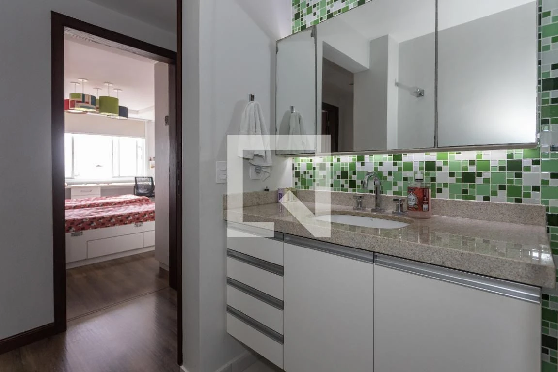 Apartamento mobiliado com 3 quartos, 1 suíte e 3 banheiros — photo 26