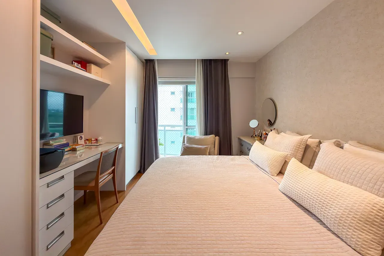 Furnished 3-bedroom apartment with 4 bathrooms — photo 4