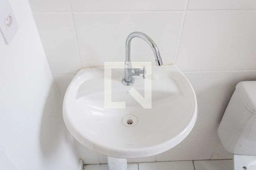 Unfurnished 42 m² apartment with 2 bedrooms — photo 14