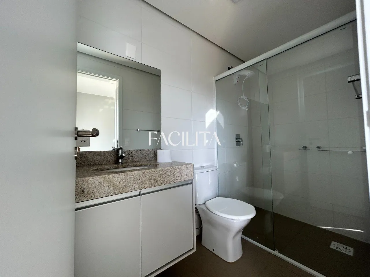 Furnished 2-bedroom apartment with balcony grill and 76 m² — photo 39