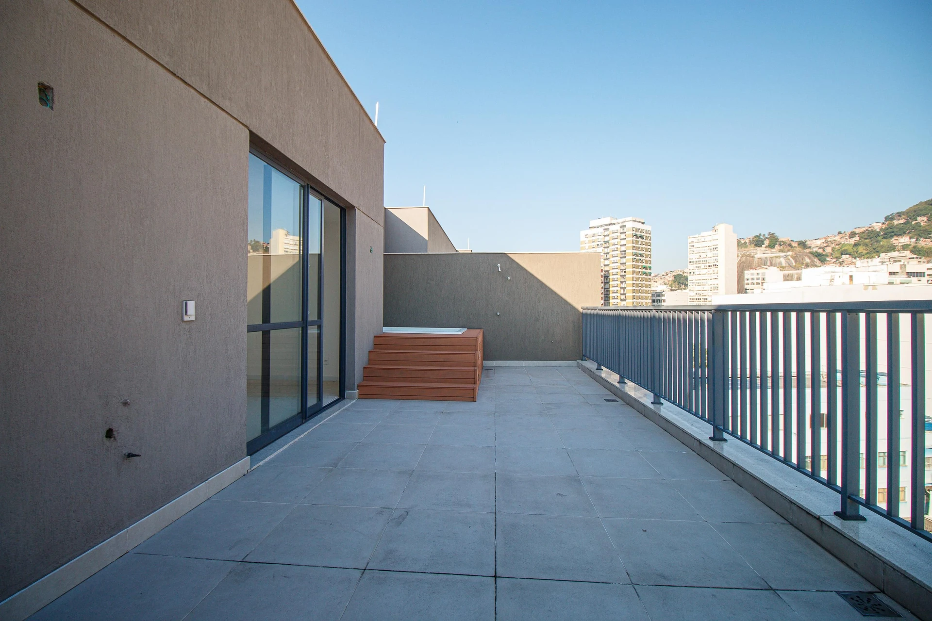 Apartamento mobiliado com 3 quartos e 3 banheiros — photo 61