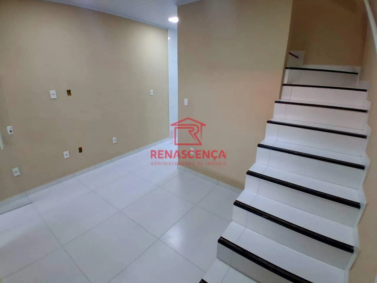 Duplex house with 2 bedrooms and 2 bathrooms — photo 16