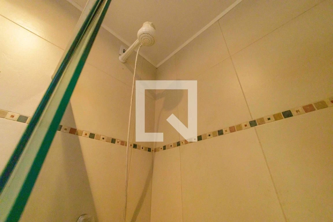 4-bedroom house with a walk-in closet in Rio de Janeiro — photo 66
