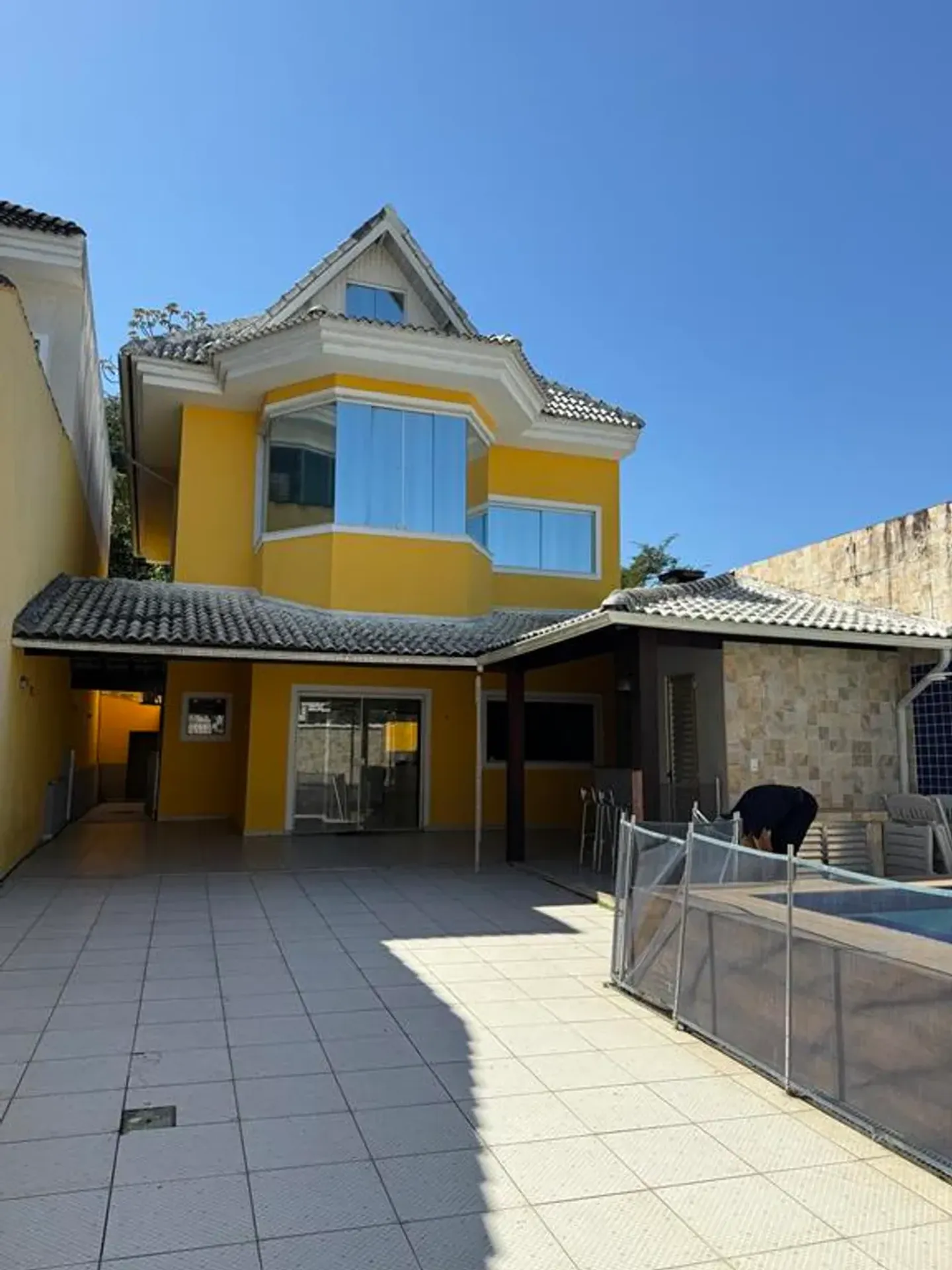 Duplex house with 4 bedrooms and 5 bathrooms — photo 4