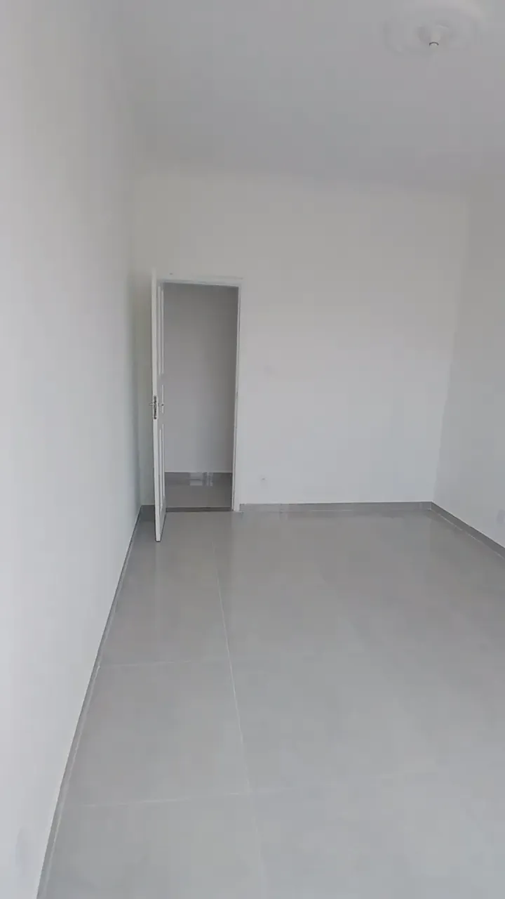 Apartment with 2 bedrooms, 1 bathroom and a parking space — photo 10