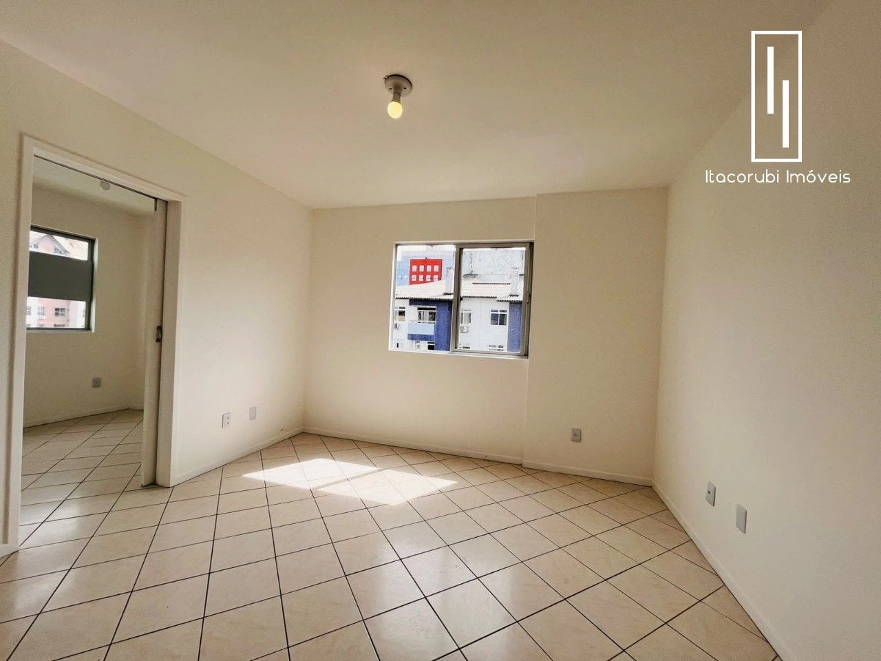 2-bedroom apartment with a mountain view — photo 13