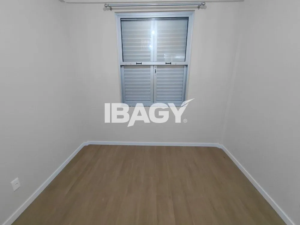 Apartamento de 1 dormitorio sin amueblar con cocina compacta — photo 8