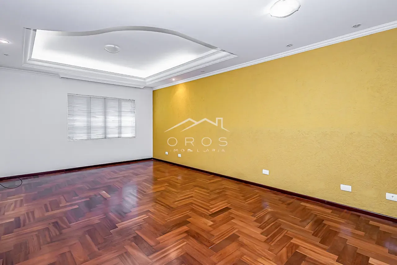 House, 200 m², with a washing machine — photo 9