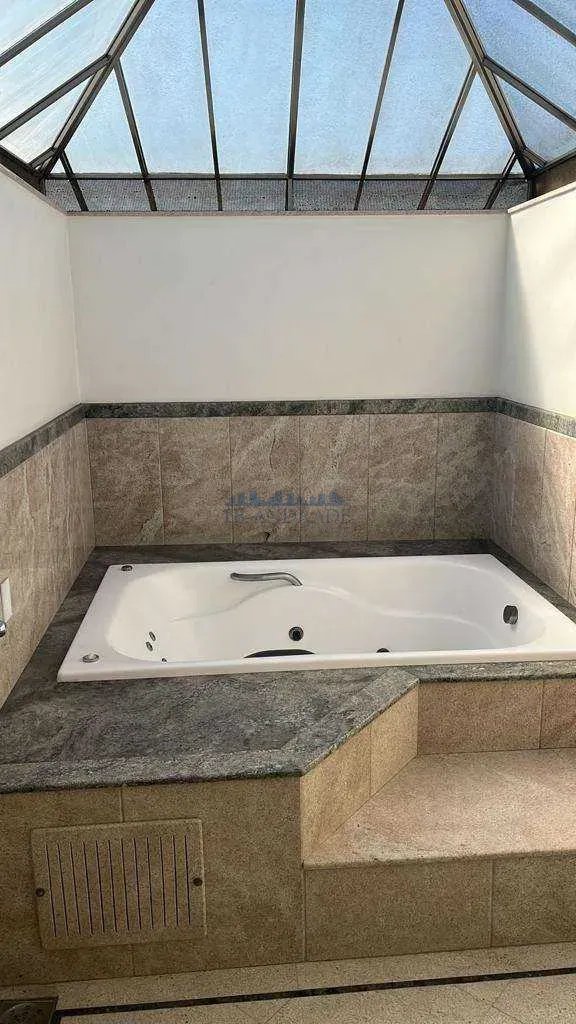 Apartment with 4 bedrooms, 5 bathrooms and 3 parking — photo 39