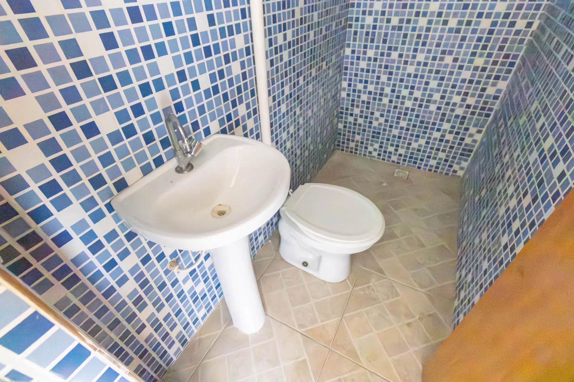 Кітнет-студія без паркування, 1 спальня і 1 ванна — photo 4