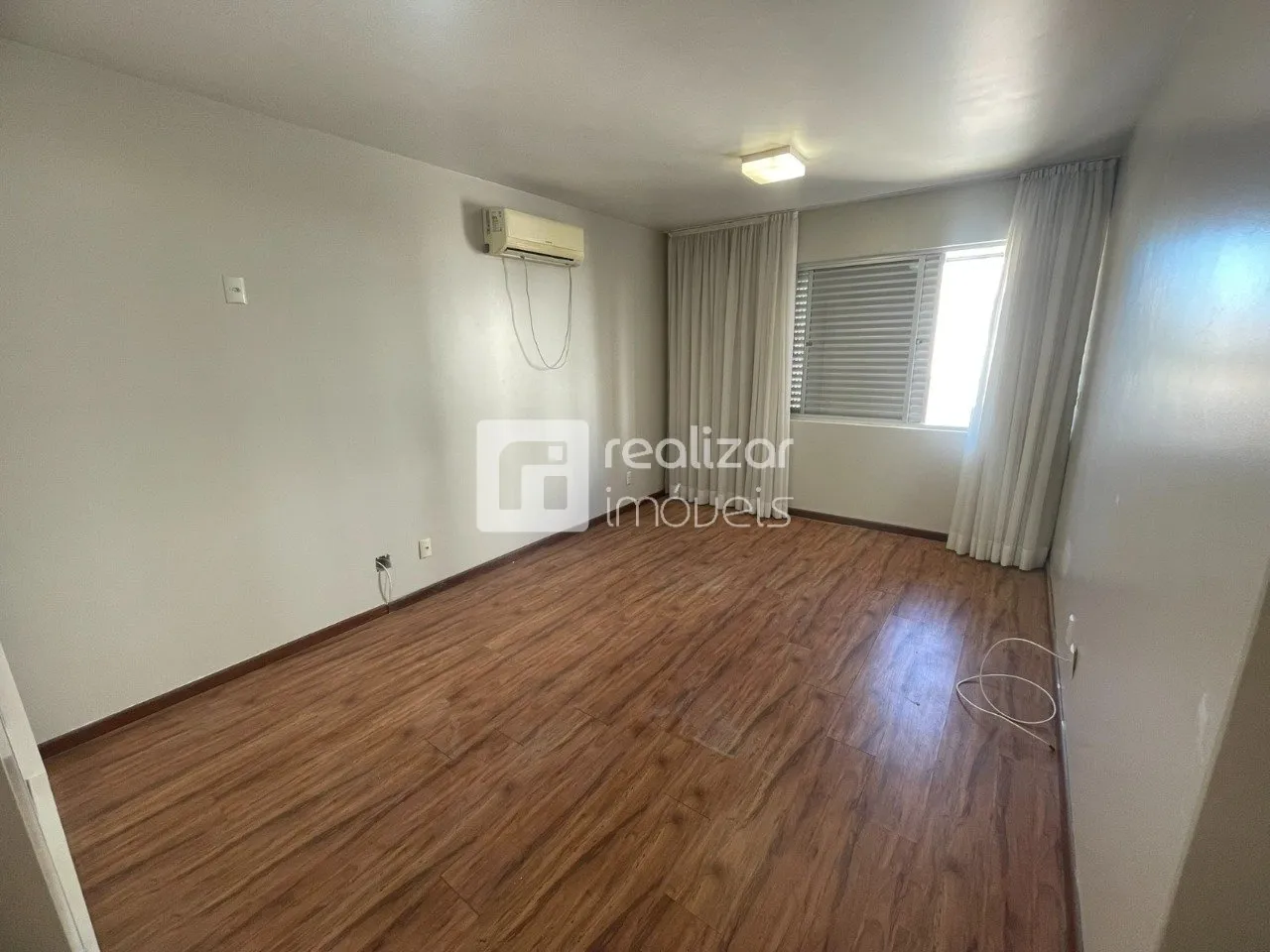 4-bedroom apartment on the 1st floor, 152 m² — photo 20