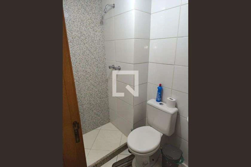 Apartamento de 49 m² con 2 habitaciones y 2 baños — photo 2