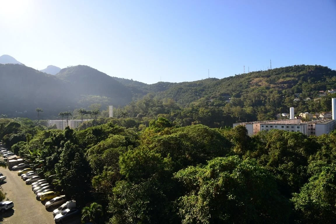 Apartment with 2 bedrooms and a balcony with BBQ — photo 4
