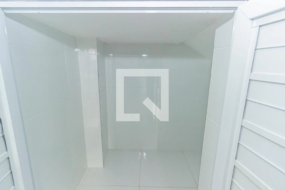 420 m² house with a jacuzzi and a private pool — photo 40