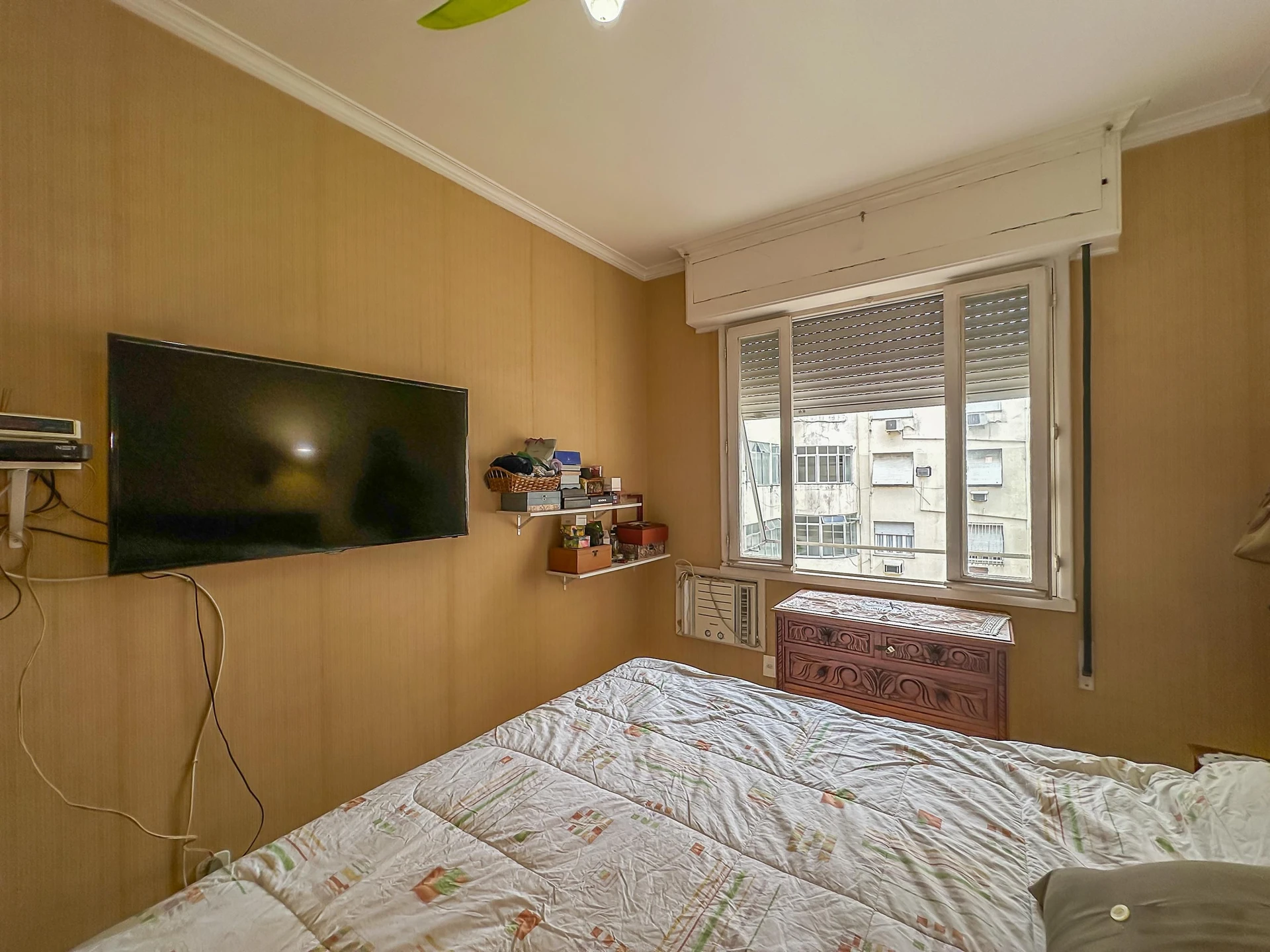 Ванна та 4 спальні: квартира 206 м² — photo 27