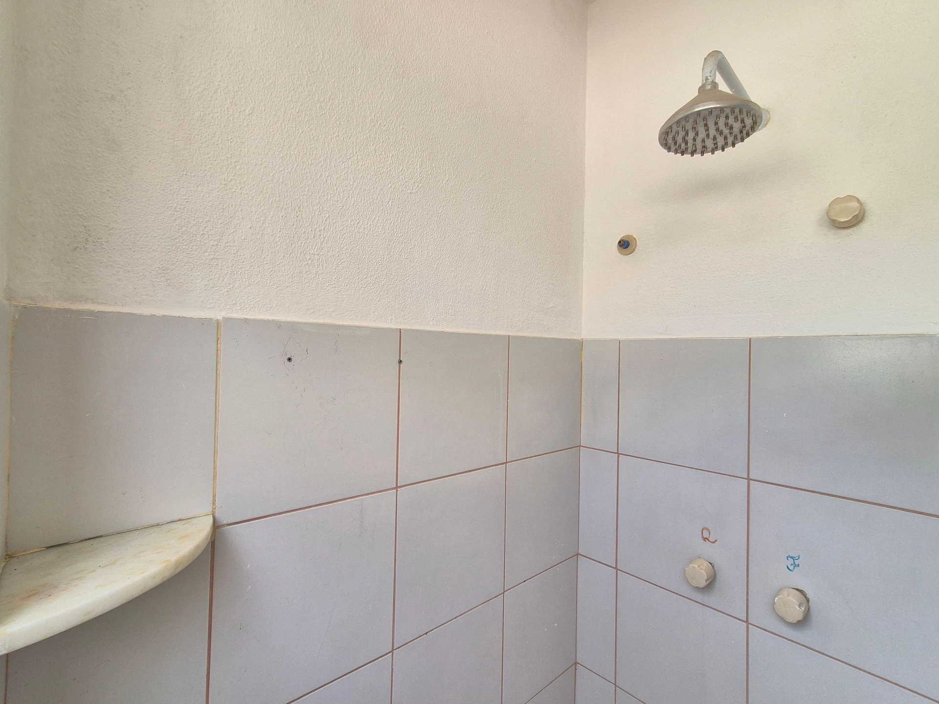 Condominium house to rent with 3 bedrooms and a suite — photo 22