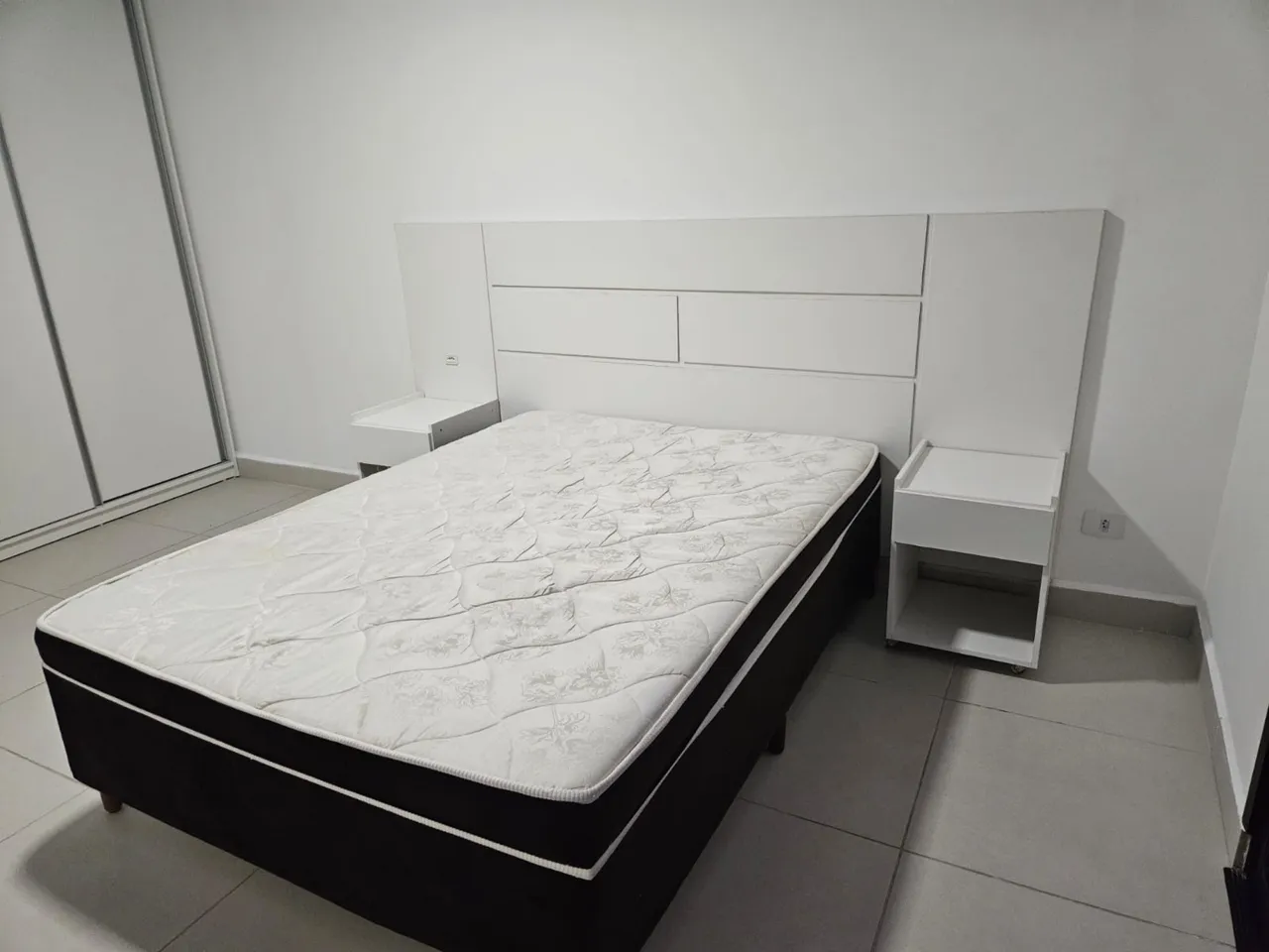 Apartamento amueblado de 1 dormitorio con balcón y fregadero — photo 7