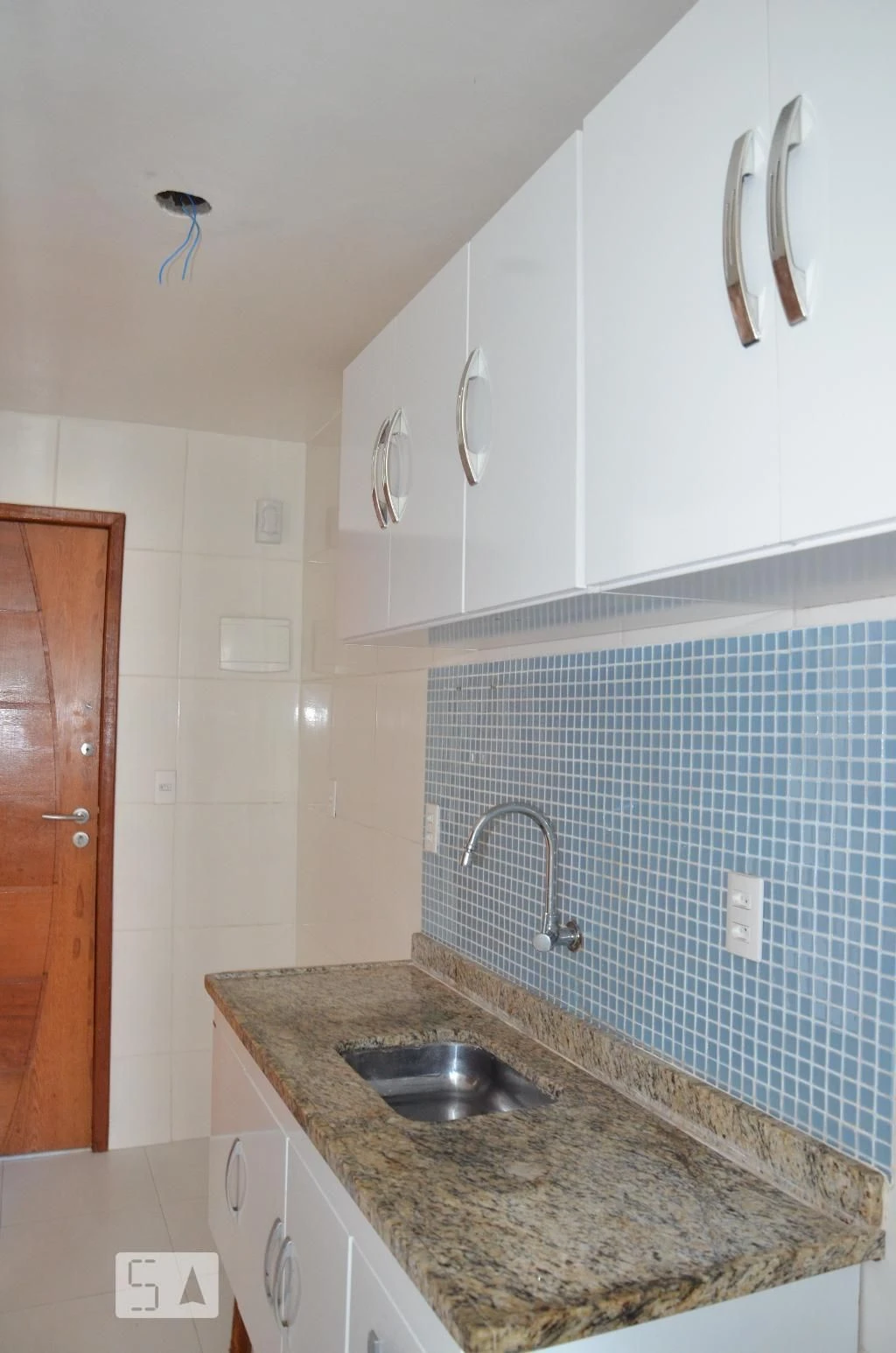 2-bedroom apartment in a building with a pool — photo 49