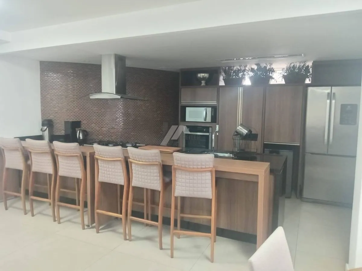3-bedroom apartment with a private pool in Florianópolis — photo 37
