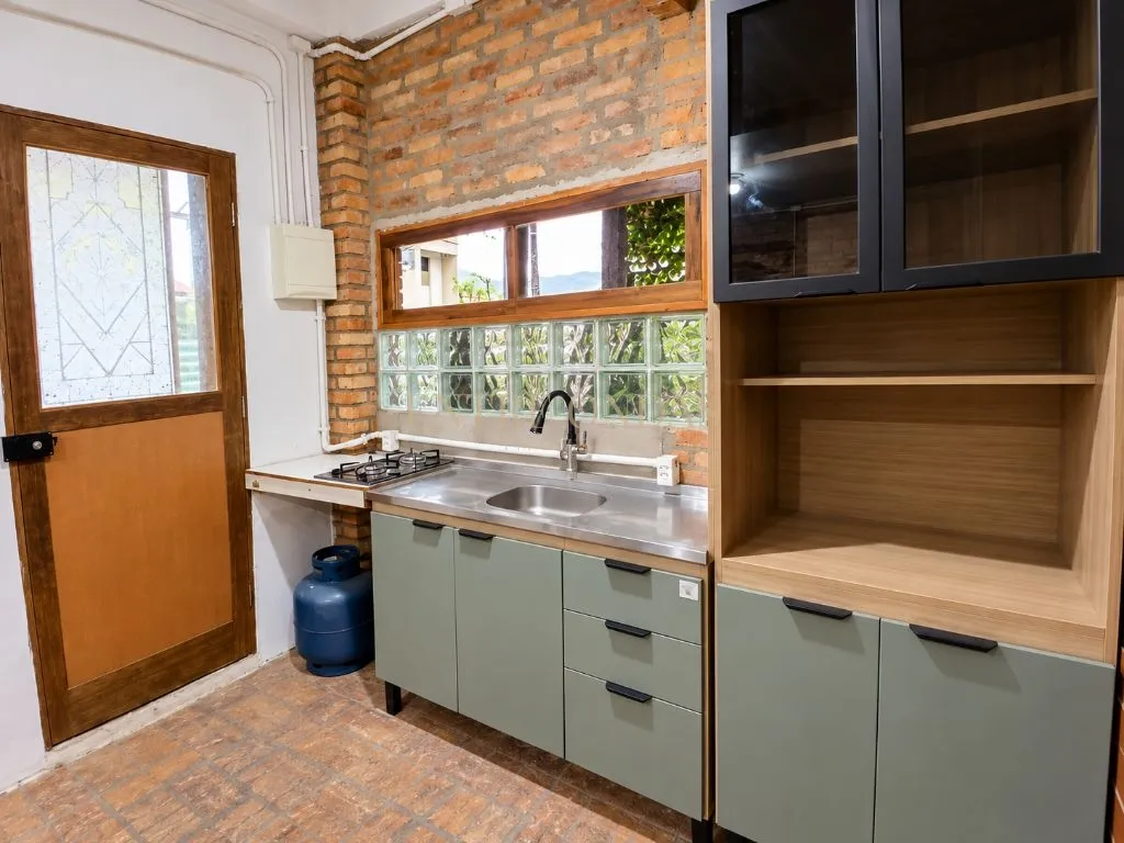 Furnished one-bedroom apartment, 35 m² — photo 3