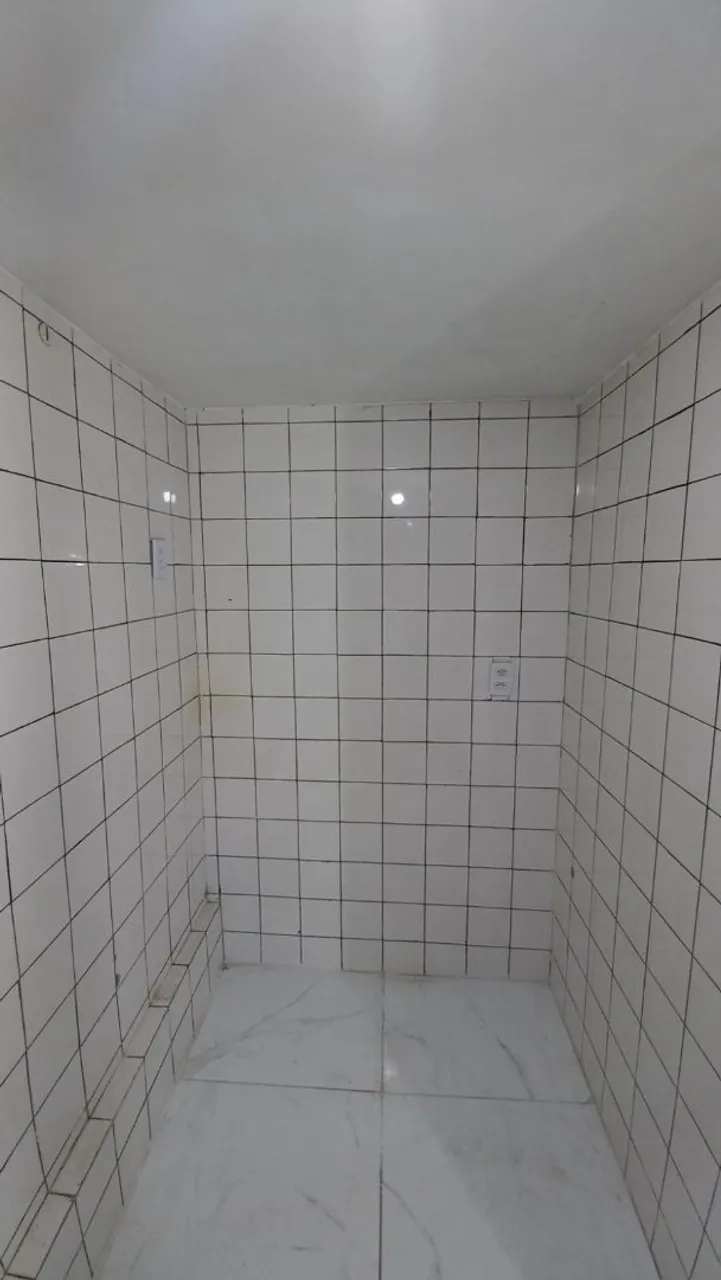Casa sem mobília com cozinha fechada e 2 banheiros — photo 14