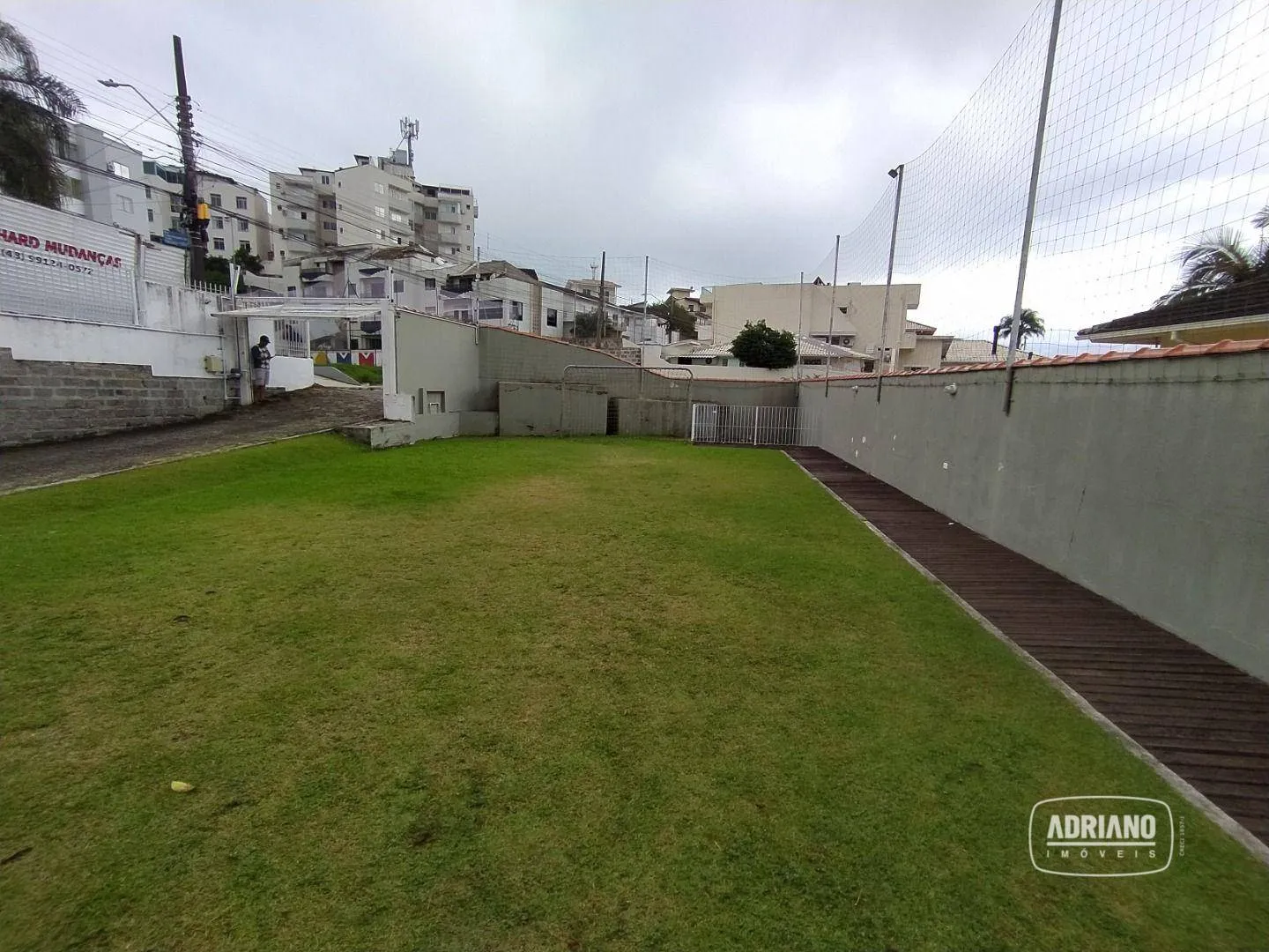 2-bedroom apartment with a washing machine in Florianópolis — photo 22