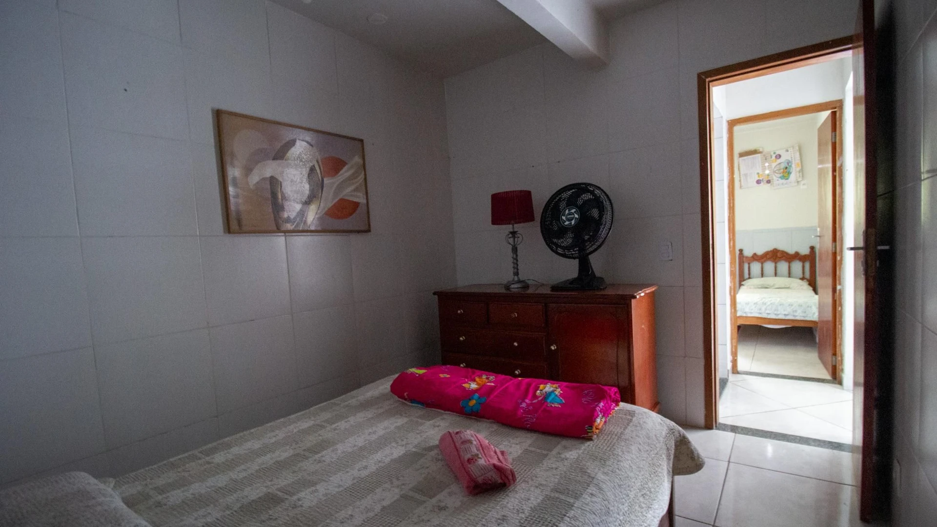 Furnished 1-bedroom apartment with 2 bathrooms — photo 20