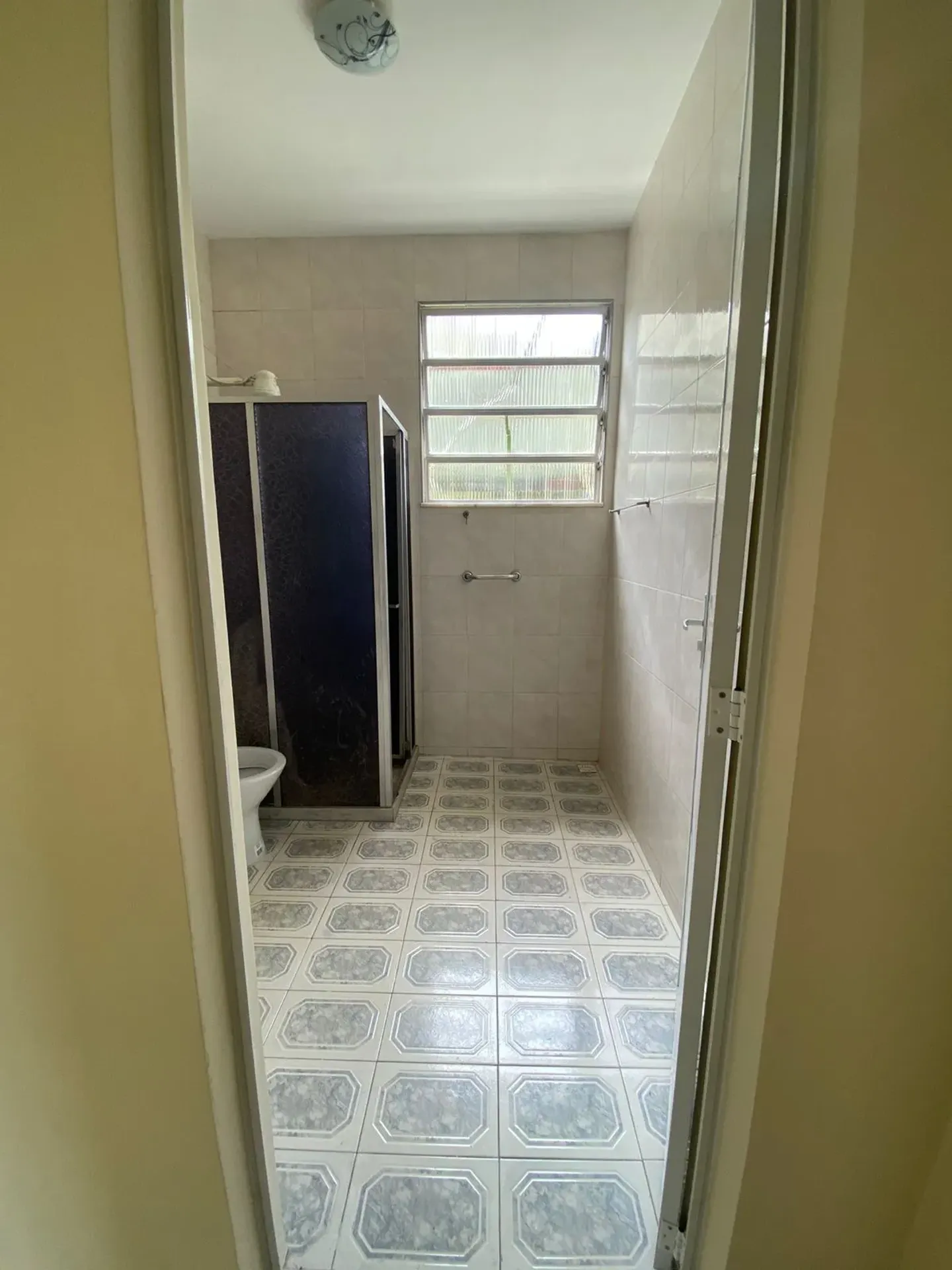 Casa sin muebles con 2 dormitorios y balcón — photo 23