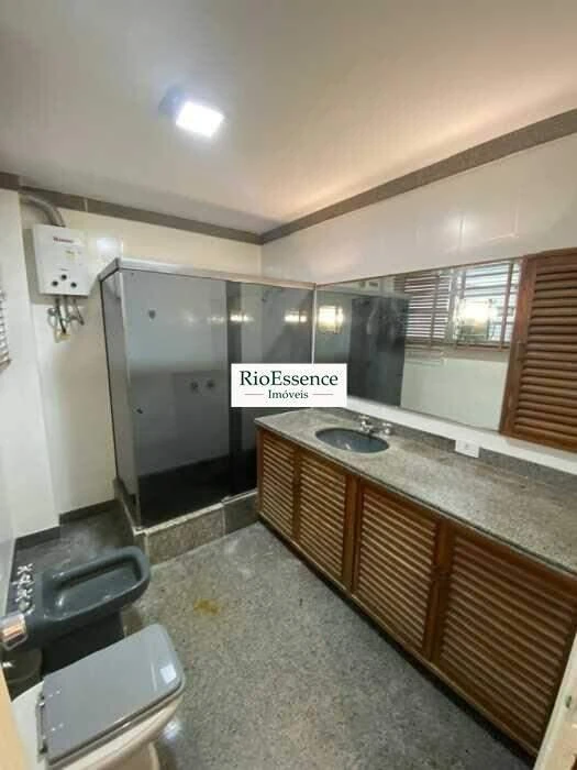 3-bedroom apartment with 1 en-suite bath, 198 m² on 4th floor — photo 21