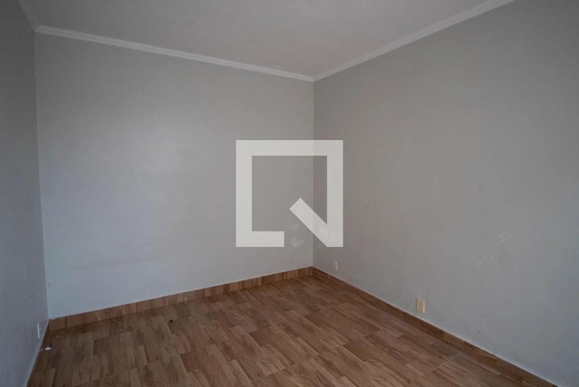 Apartment, 71 m², with wood or laminate floors — photo 14