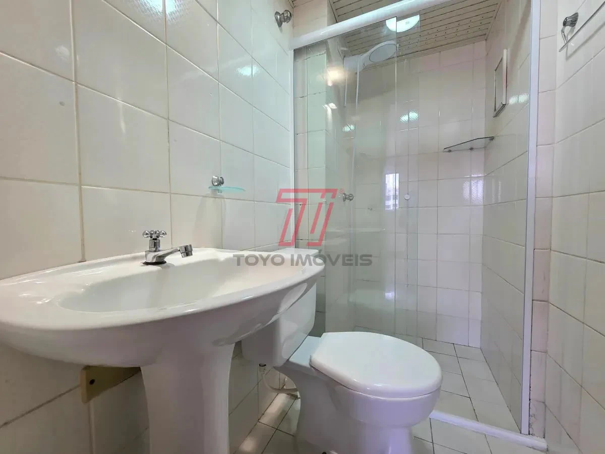 Деревянный пол или ламинат и 1 спальня: квартира 33 м² — photo 2