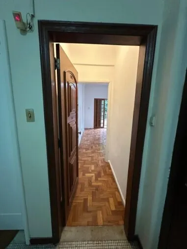 Unfurnished 1-bedroom apartment with 1 bathroom — photo 10