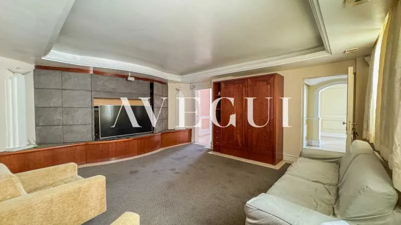 Триплекс 1077 м² с балконом — photo 16