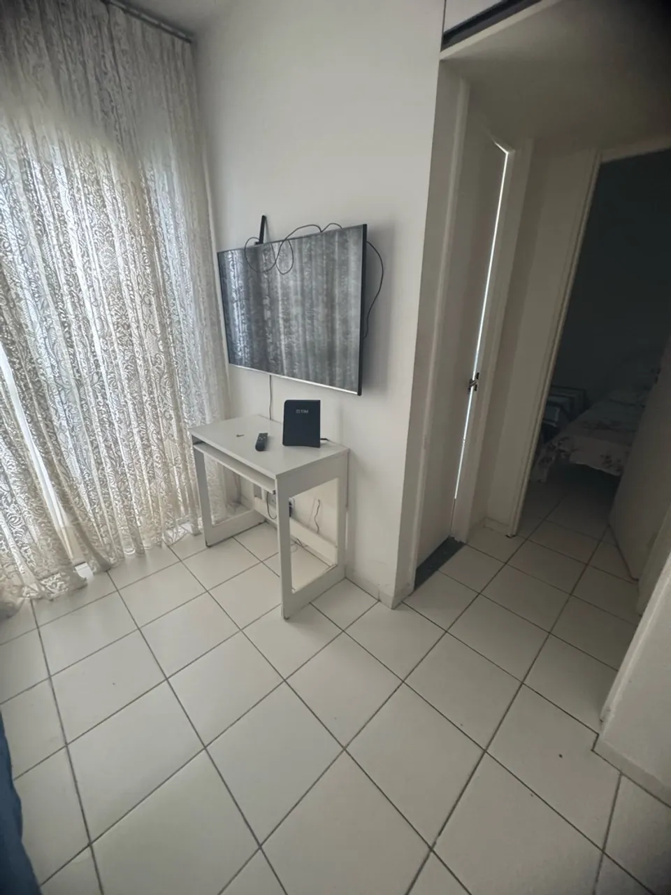 2-bedroom apartment in a building with a gym — photo 18