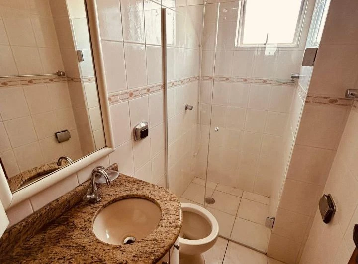 72 m² apartment with 3 bedrooms and 1 bathroom — photo 5