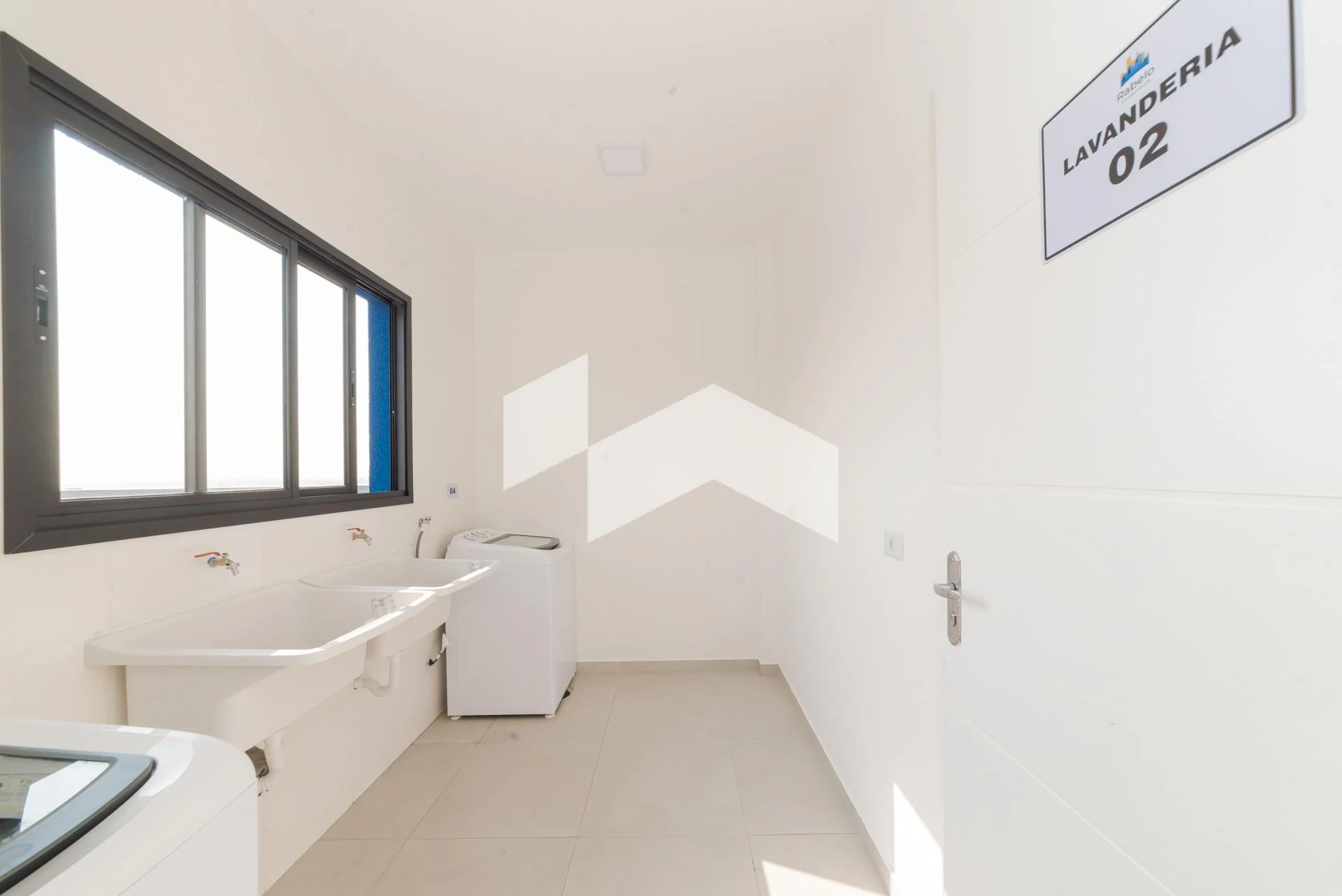One-bedroom apartment with a private BBQ — photo 5