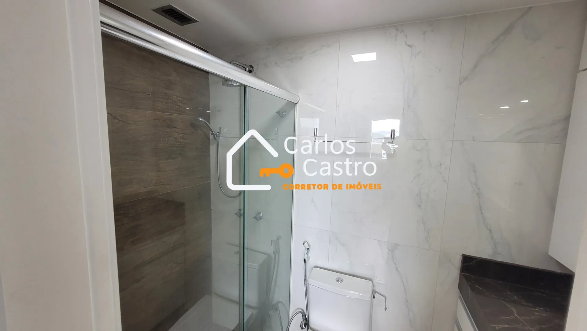 Furnished 86 m² apartment with 3 bedrooms and 1 parking spot — photo 33