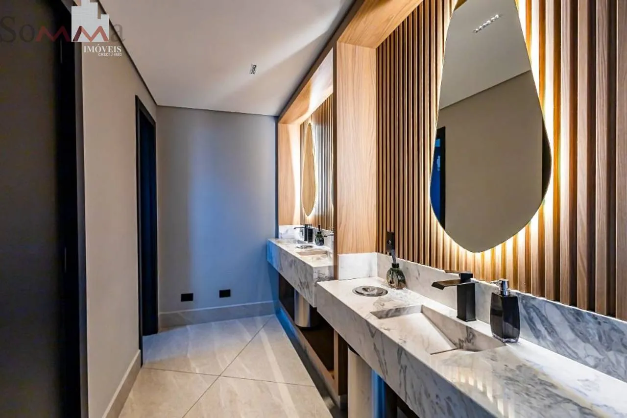 Furnished house, 323 m², with a bathtub — photo 60