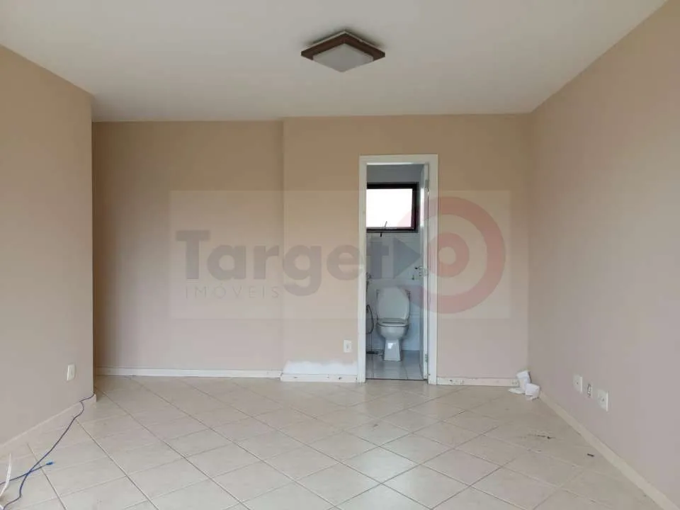 Home office in a 4-bedroom apartment, 230 m² — photo 38