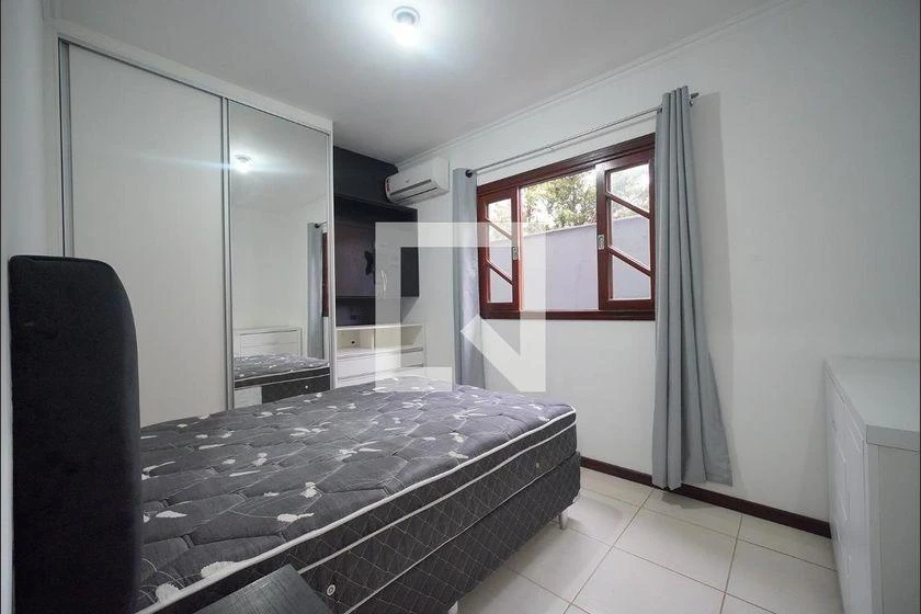 Home office in a 4-bedroom house, 150 m² — photo 27