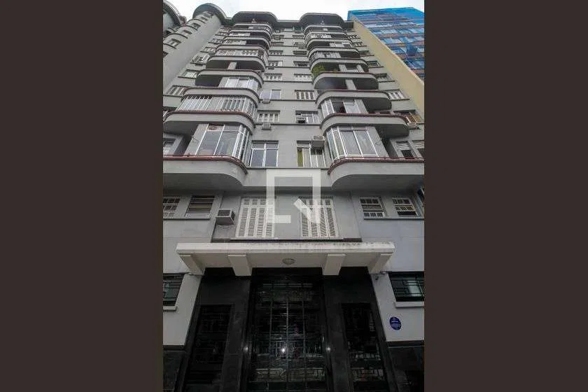 Студія 23 м² з видом на парк та робочим місцем — photo 19