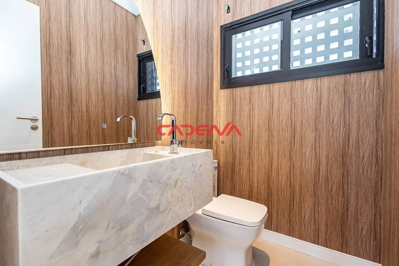 House with 4 bedrooms and 306 m² plus a balcony — photo 12