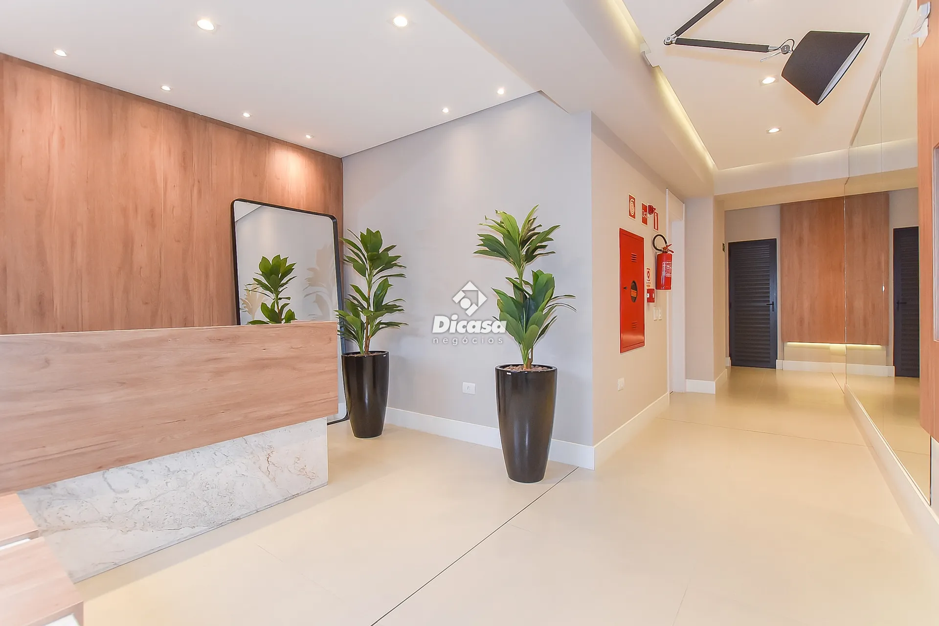 Glass-enclosed balcony in a 2-bedroom apartment, 68 m² — photo 34