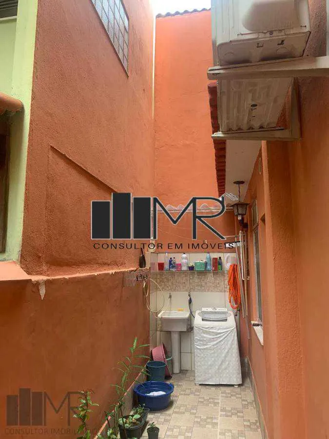 3-bedroom house with a washing machine — photo 8